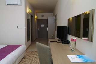 Отель Aqua Nevis Hotel & Aqua Park - All Inclusive Солнечный Берег Двухместный номер с 1 кроватью и балконом-25